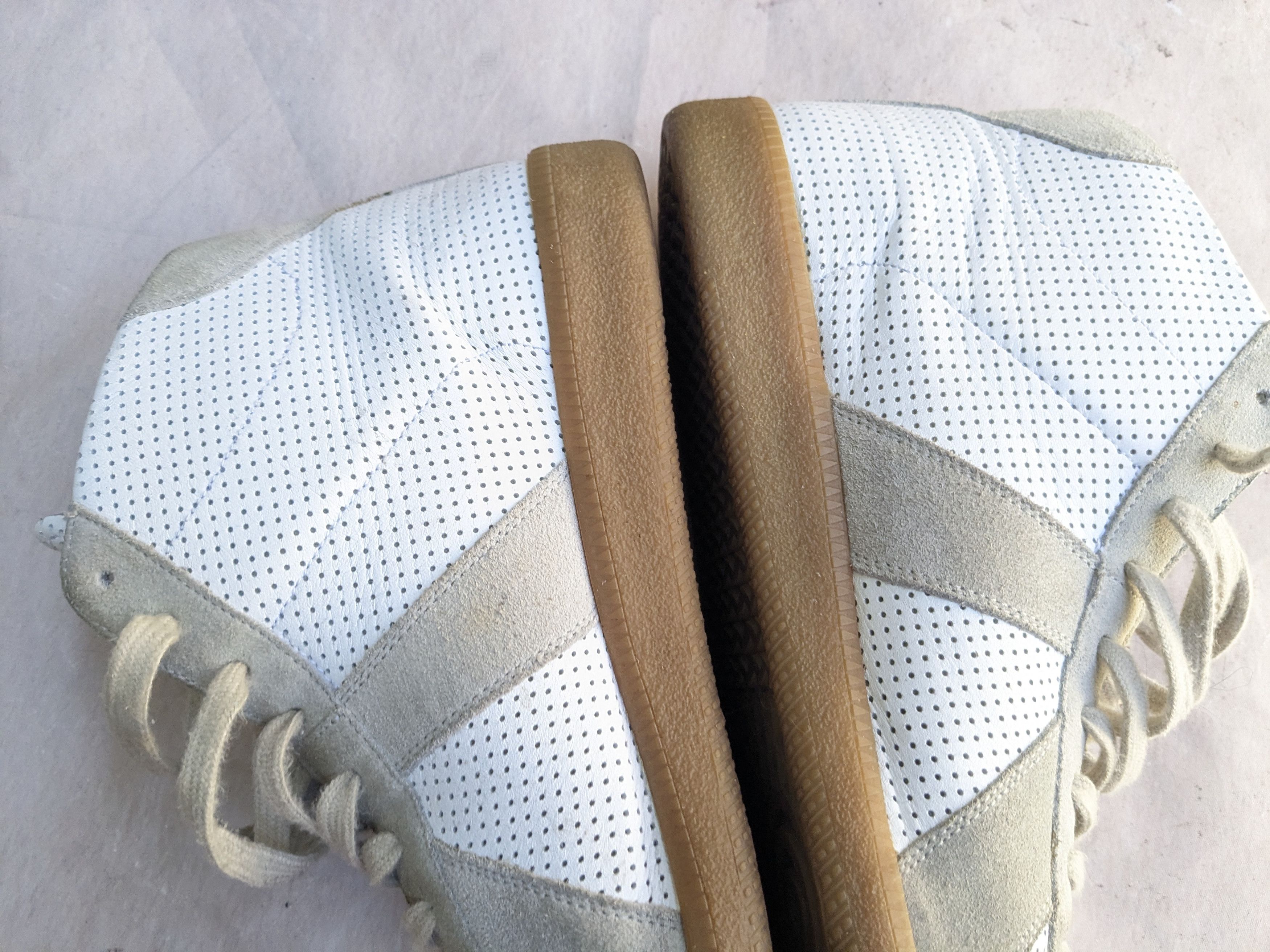 Maison Margiela Maison Margiela Replica GAT White Gray 12 45 High Tops Size US 12 / EU 45 - 10 Thumbnail