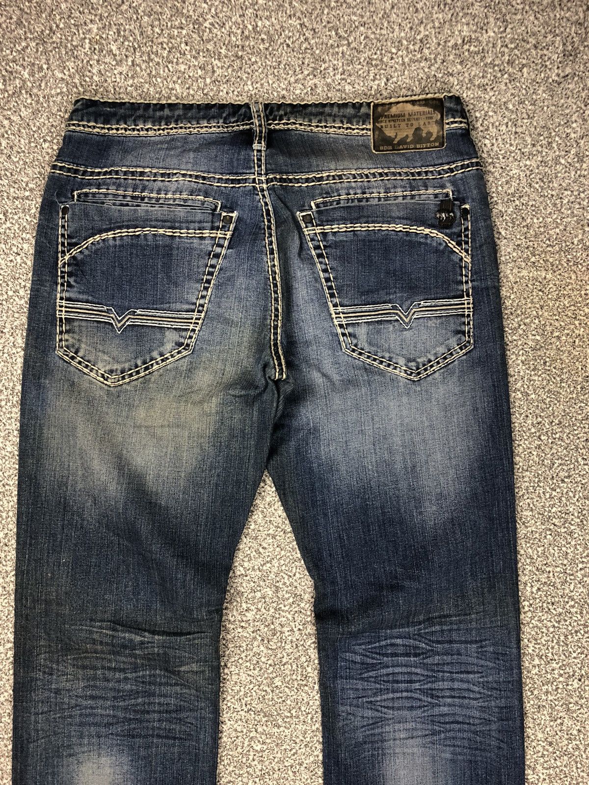 If Six Was Nine × Japanese Brand × Vintage Buffalo David Bitton Relaxed Straight Stretch Jeans Size US 35 - 15 Thumbnail