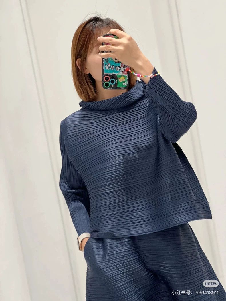 Issey Miyake Issey Miyake Long sleeves with a horizontal spring collar Size L / US 10 / IT 46 - 7 Thumbnail