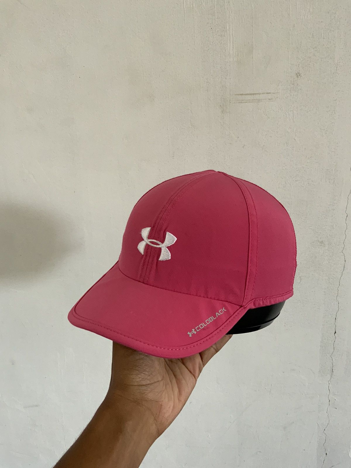 Under Armour Under Armour Pink Hat Size ONE SIZE - 1 Thumbnail