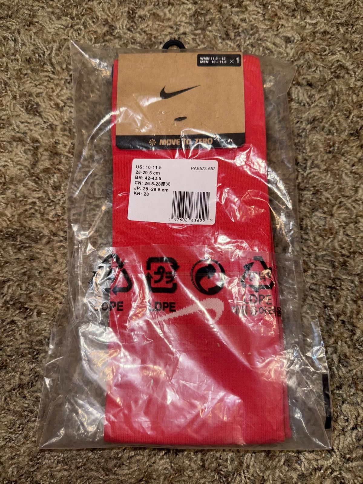 Nike Nike Men’s Norway 2025-2026 Home Vapor Strike Knee-High Socks Sample Size ONE SIZE - 7 Thumbnail