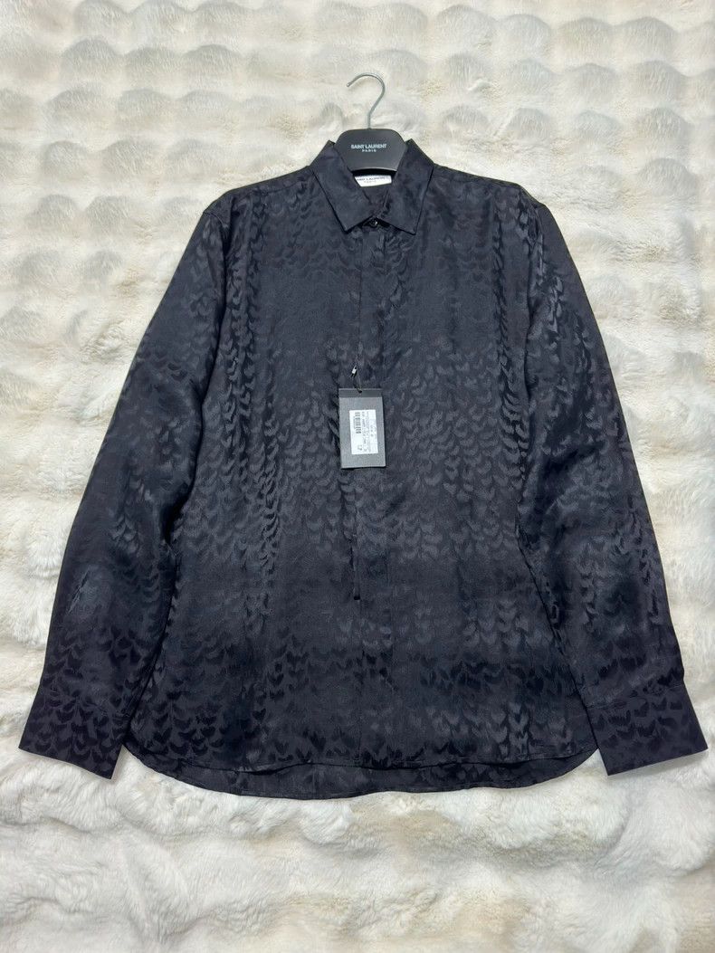 Yves Saint Laurent saint laurent size 39 Dark panther print silk shirt 2501-Ne Size US M / EU 48-50 / 2 - 1 Thumbnail