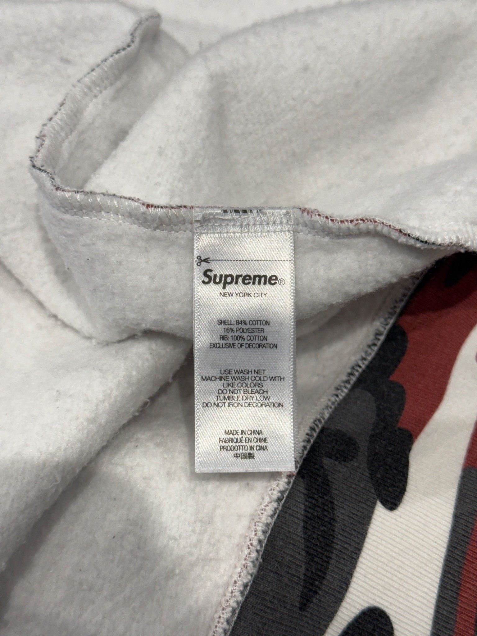 Supreme Supreme Performance Zip Up Hooded Sweatshirt Red Camo Size US L / EU 52-54 / 3 - 8 Thumbnail