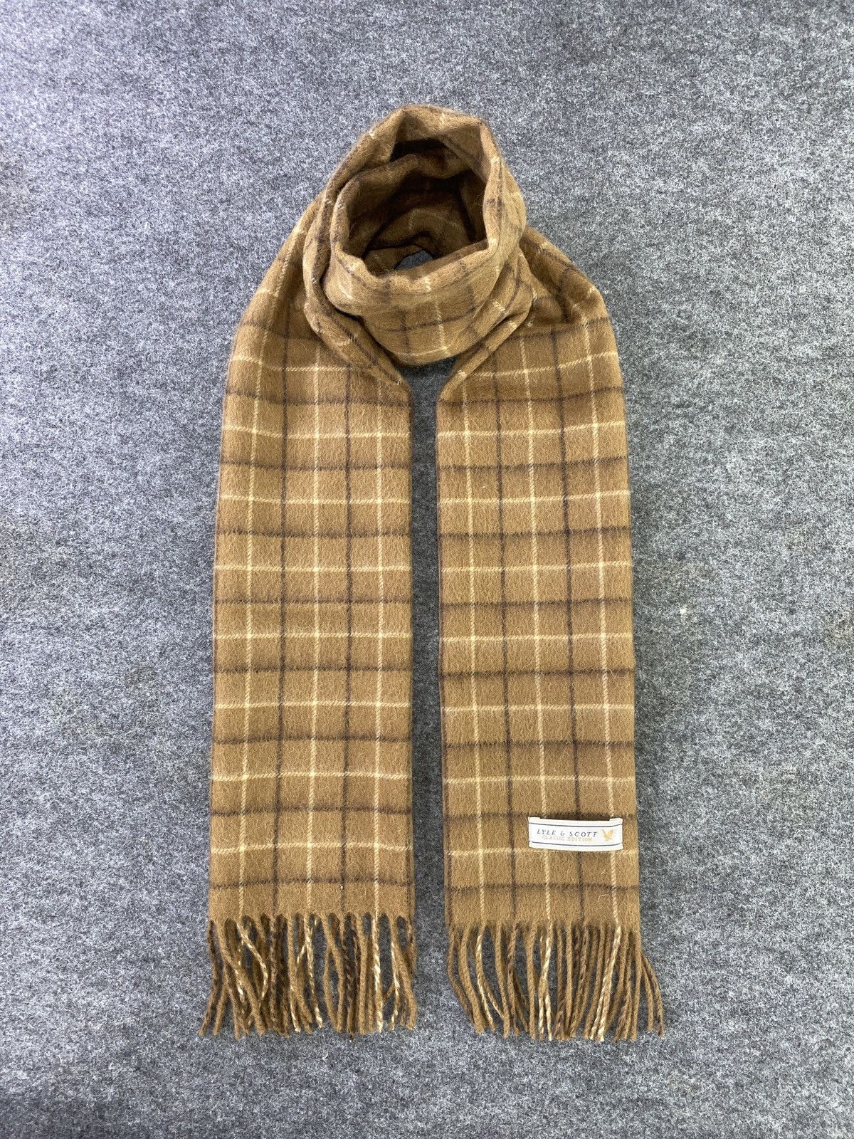 Lyle & Scott Lyle & Scott Scarf / Muffler / Neckwear -T494 Size ONE SIZE - 1 Thumbnail