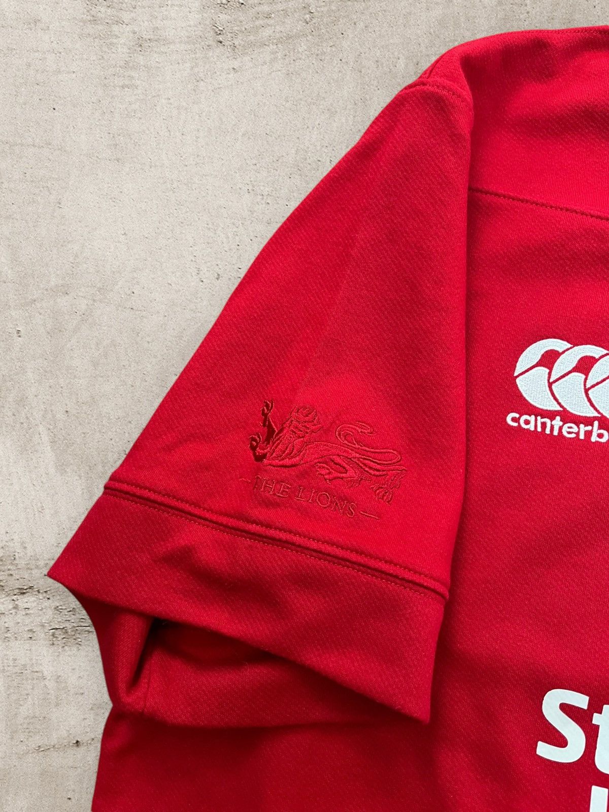 Canterbury of New Zealand Canterbury British & Irish Lions Rugby Cotton Version Jersey Size US L / EU 52-54 / 3 - 5 Thumbnail