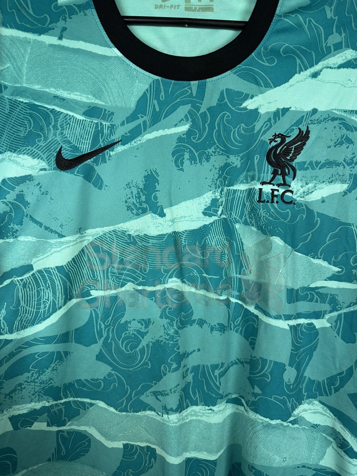 Nike LIVERPOOL 2020-21 AWAY FOOTBALL SHIRT SOCCER JERSEY NIKE XL Size US XL / EU 56 / 4 - 5 Thumbnail