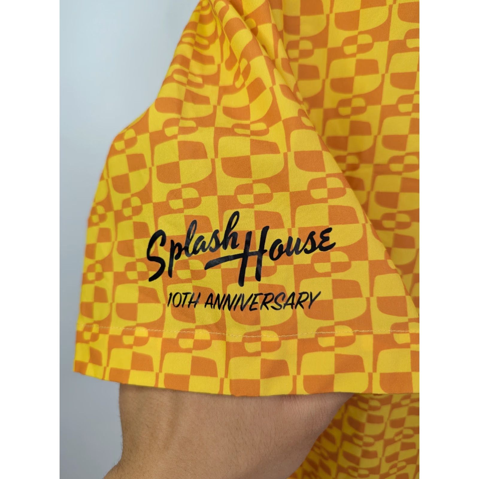 Logo 7 Bylt Paloma Hawaiian Shirt Short Sleeve Yellow Orange Geometric Size Large Logo Shirt Men Bylt Paloma Size US S / EU 44-46 / 1 - 3 Thumbnail
