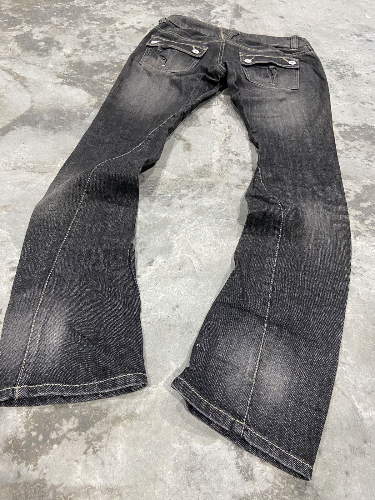 Japanese Brand Mystery women jeans flare Size 31" - 4 Thumbnail