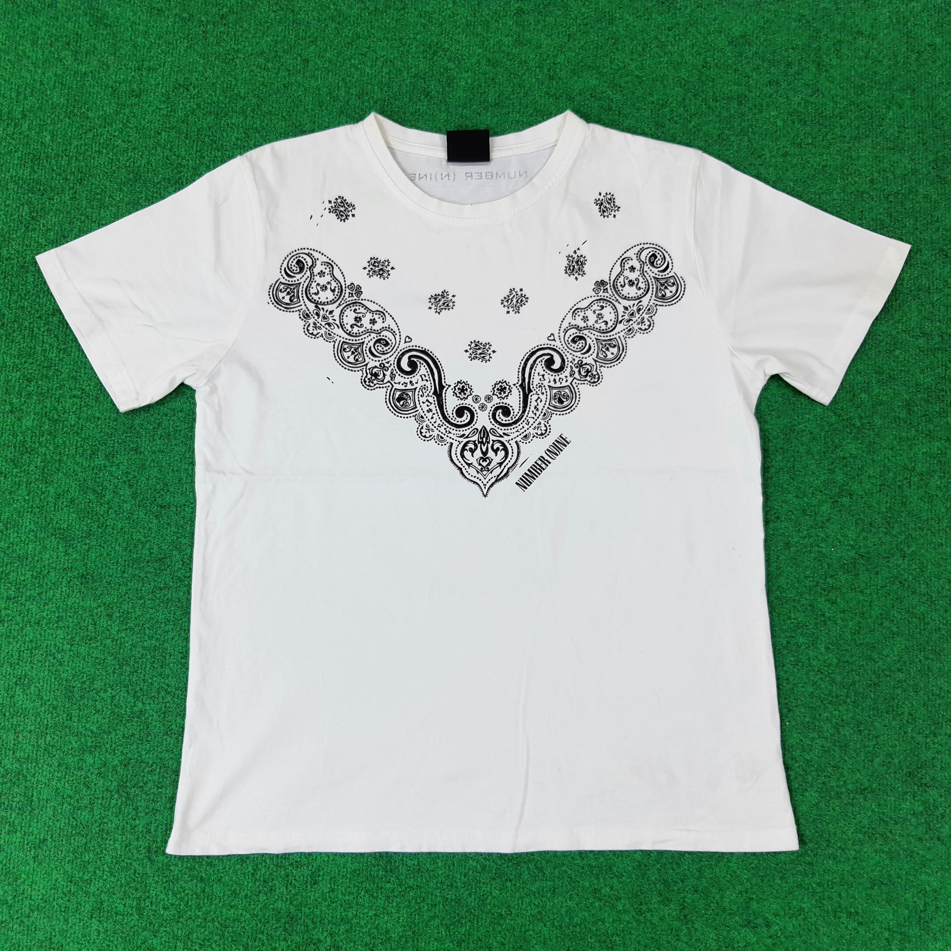 Number (N)ine Vintage Marlboro x Number Nine Japanese Brand Tshirt C223N43 Size US M / EU 48-50 / 2 - 1 Thumbnail