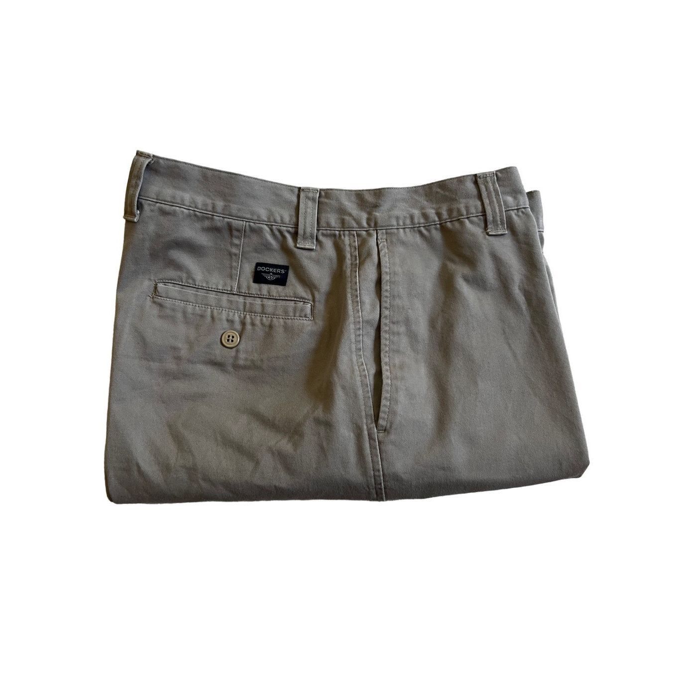 Dockers Dockers khaki shorts size 36 Size US 36 / EU 52 - 6 Thumbnail