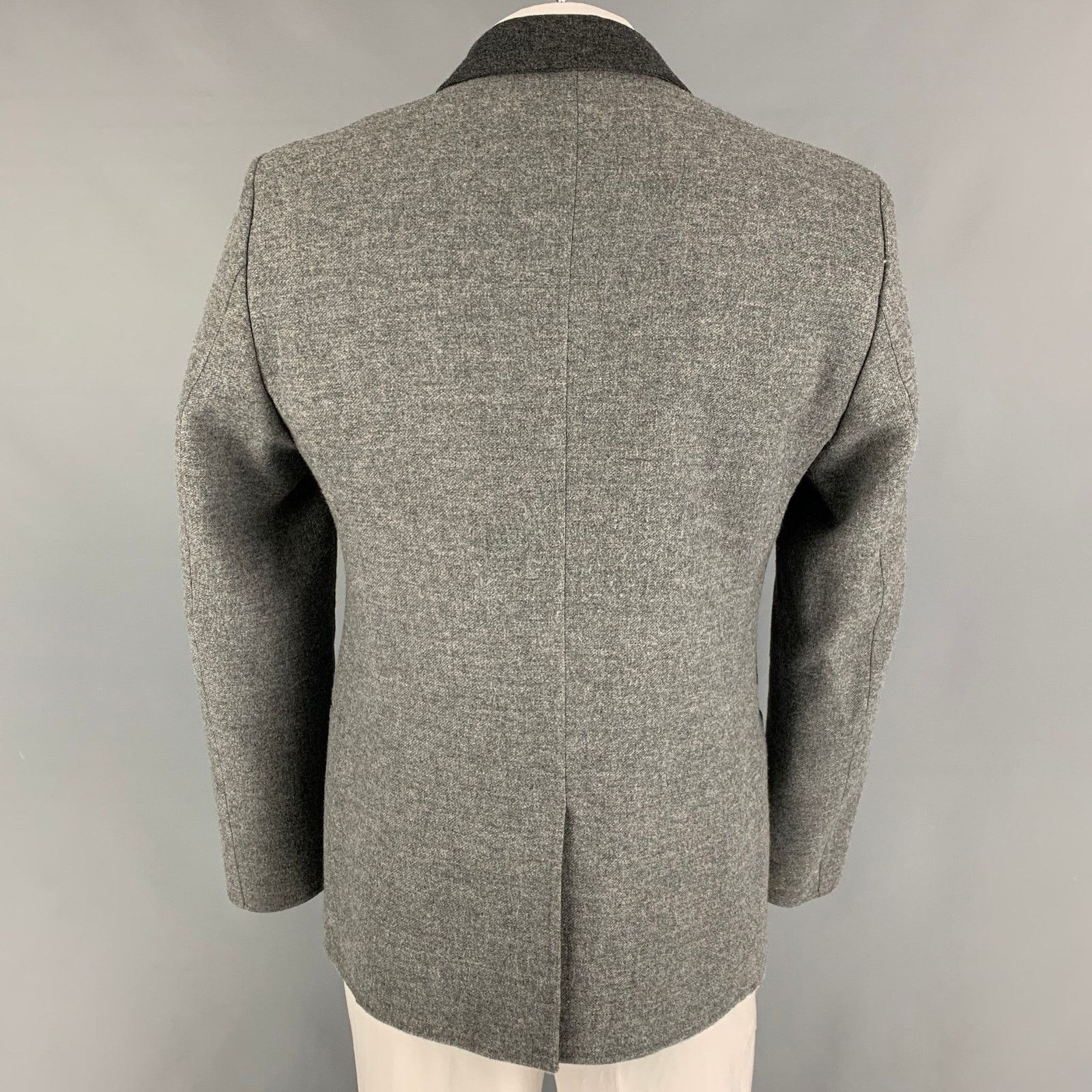 Calvin Klein Size 42 Grey Charcoal Wool Notch Lapel Sport Coat Size 42R - 3 Thumbnail