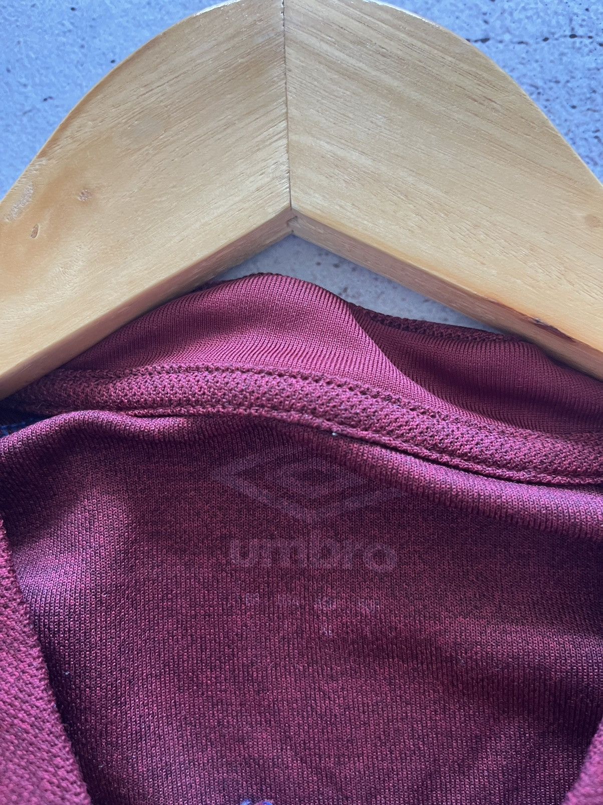 Umbro UMBRO S04 FC SCHALKE 2021/2022 SOCCER JERSEY,FOOTBALL SHIRT Size US M / EU 48-50 / 2 - 6 Thumbnail