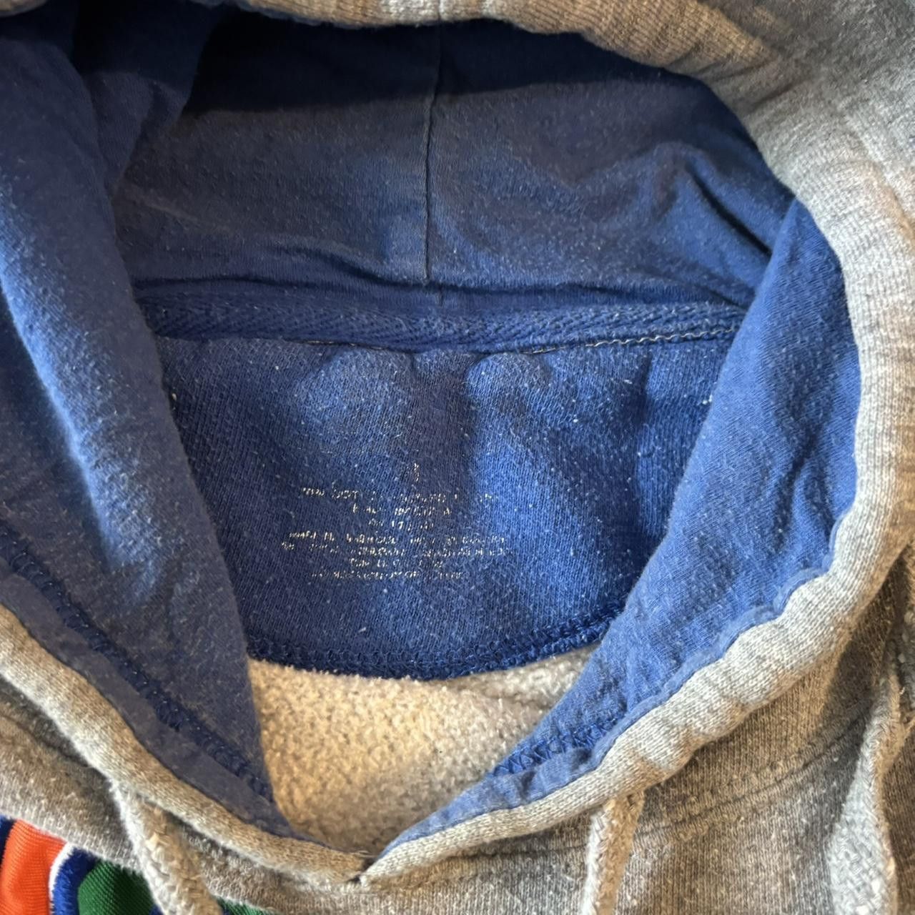 Vintage Crazy Vintage Y2K/2000s Grey Florida Gators College Essential Hoodie! Size M Size US M / EU 48-50 / 2 - 6 Thumbnail