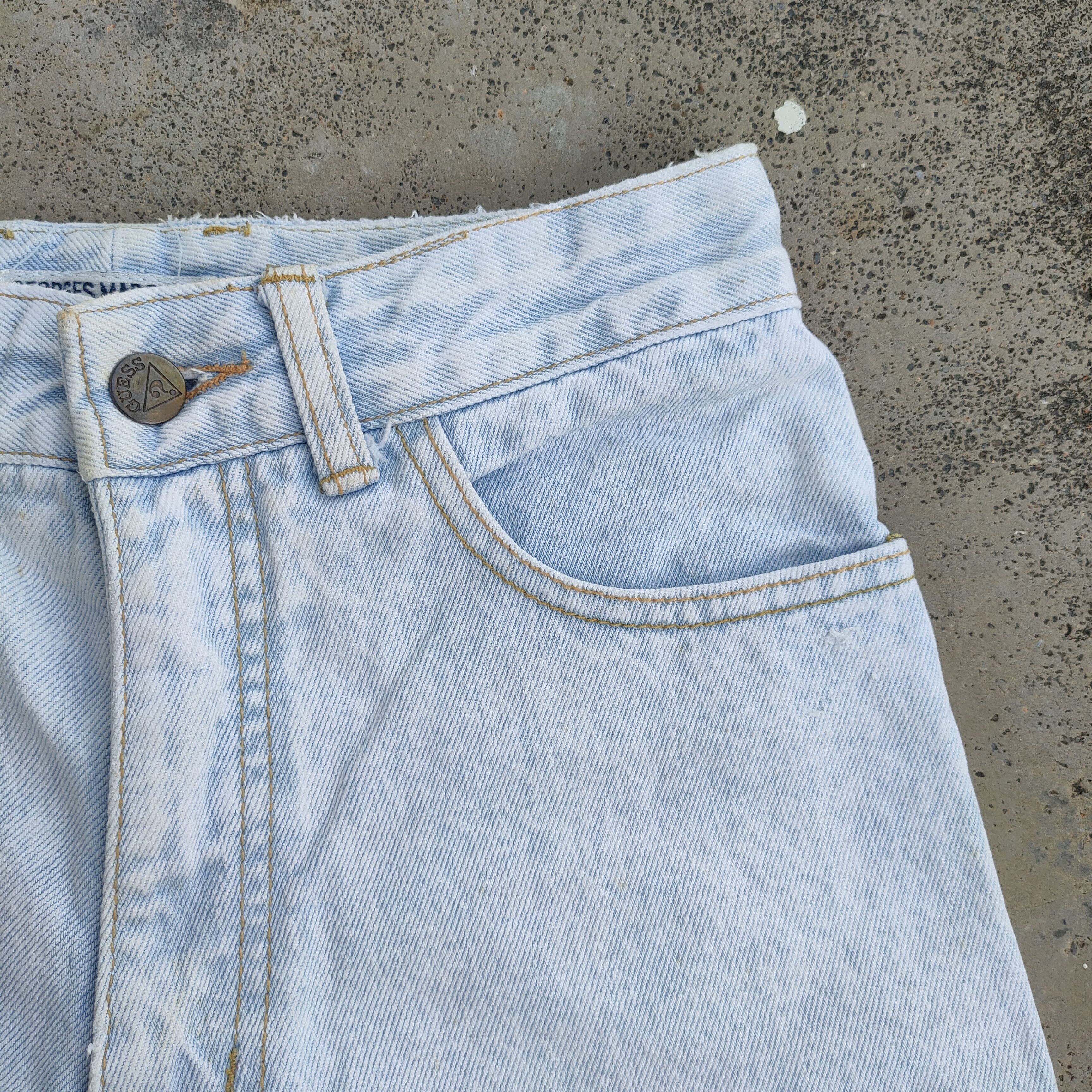 Guess GUESS x GEORGES MARCIANO LIGHT BLUE JEANS DENIM PANTS Size US 26 / EU 42 - 8 Thumbnail