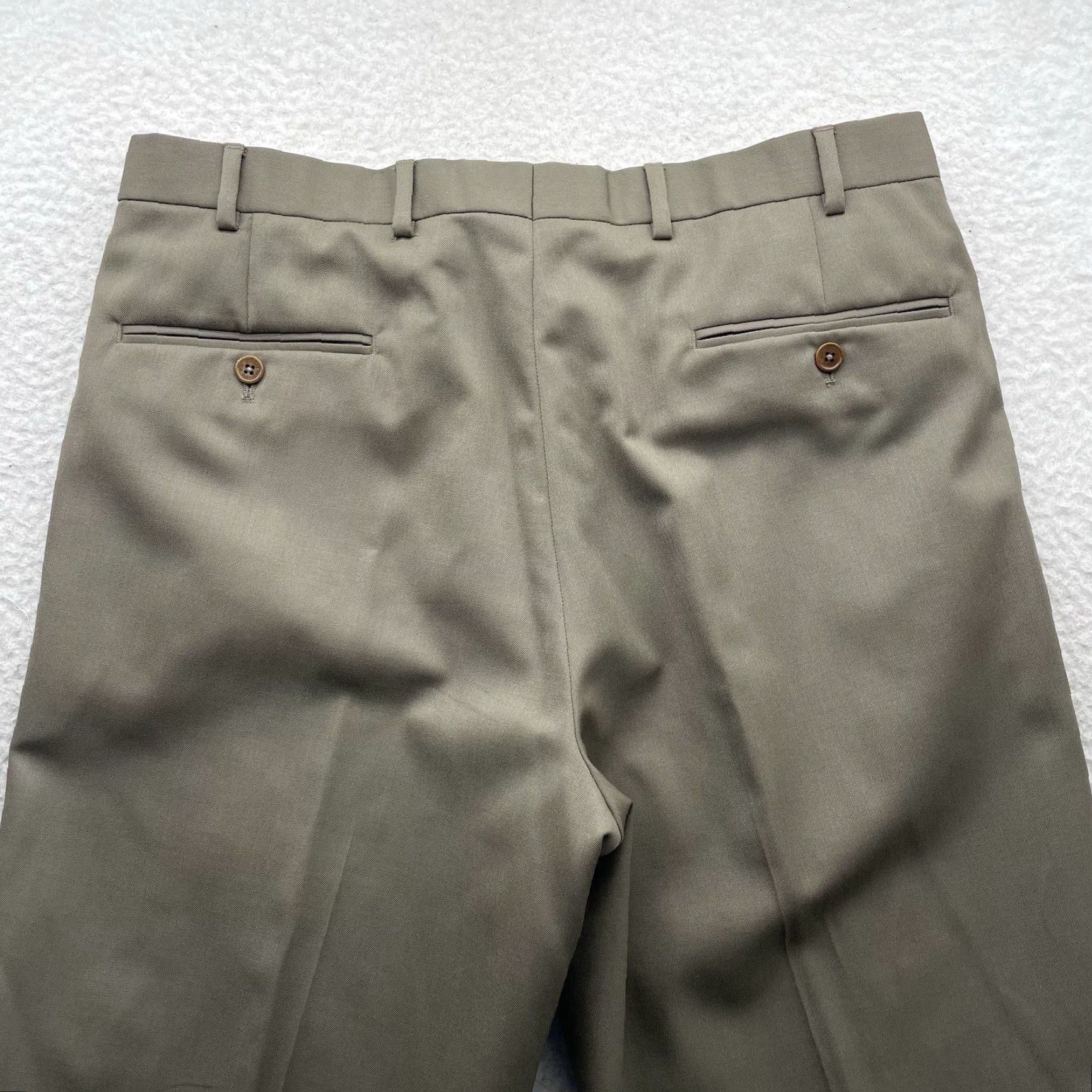 Brooks Brothers Brooks Brothers Madison Fit Dress Pants Mens 35x32 Olive Green Wool Flat Front Size US 35 - 6 Thumbnail
