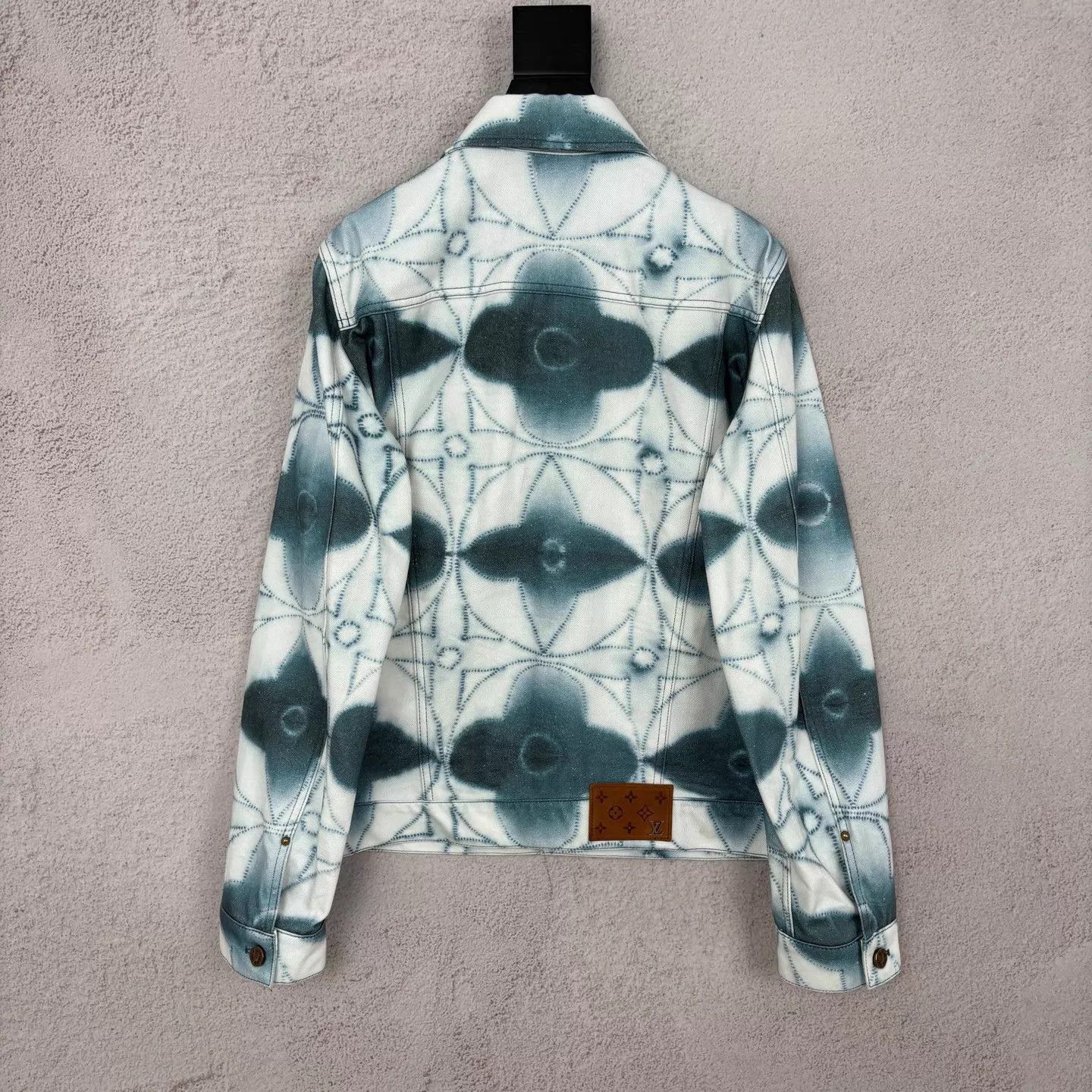 Louis Vuitton LV Tie-Dye Monogram Denim Jacket 50 New Size US M / EU 48-50 / 2 - 2 Thumbnail