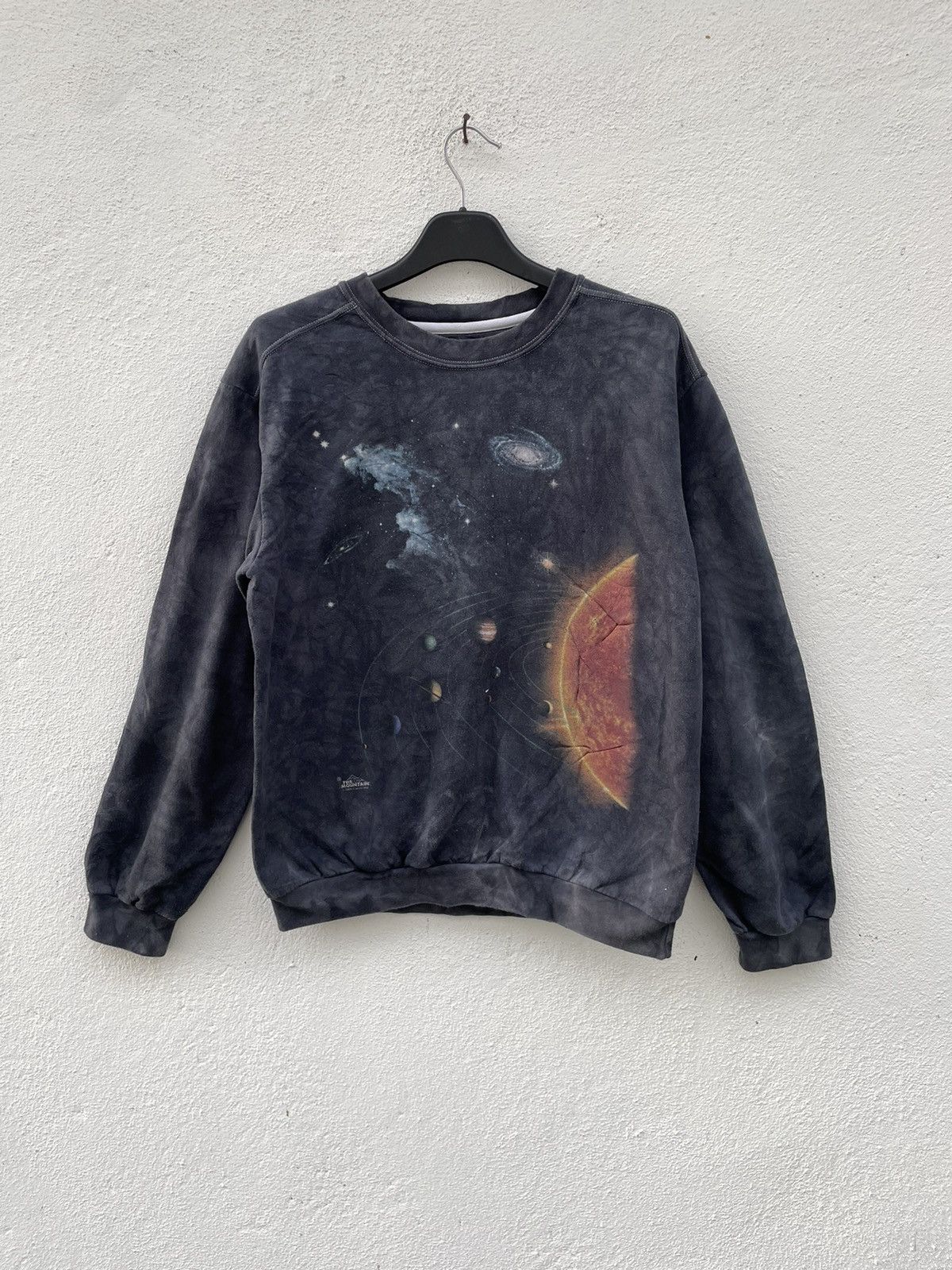 The Mountain Sweatshirt