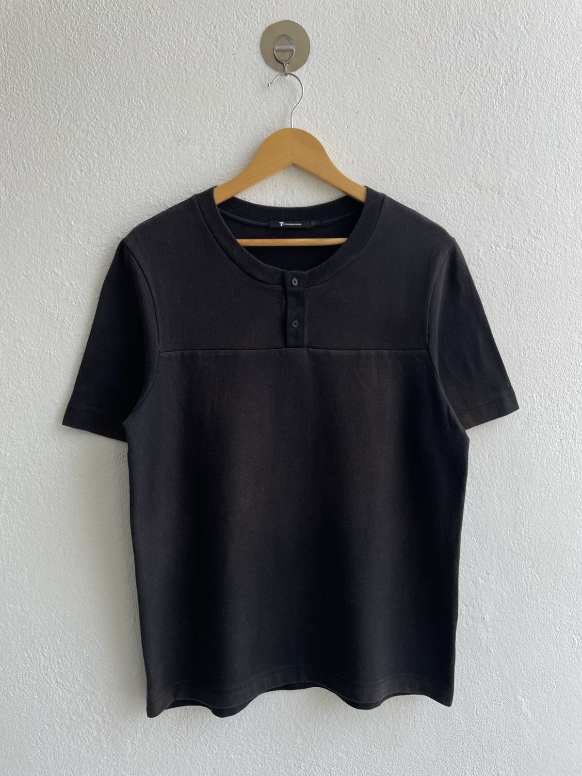 Alexander Wang T by Alexander Wang Half Button Short Sleeve Shirts Size US L / EU 52-54 / 3 - 2 Thumbnail