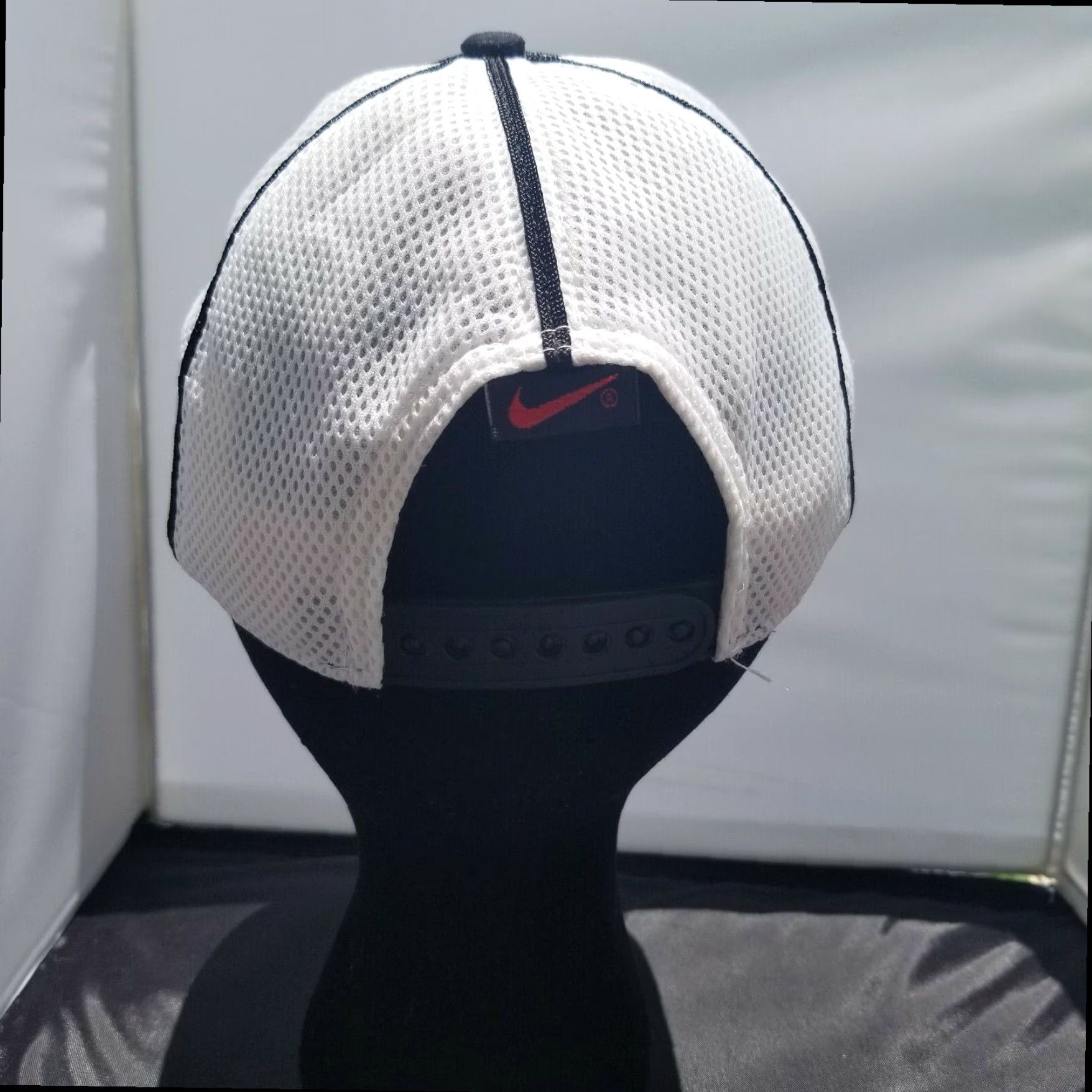 Nike VINTAGE Nike 90s White Black Logo Snapback Hat Cap Adult One Size Size ONE SIZE - 3 Thumbnail