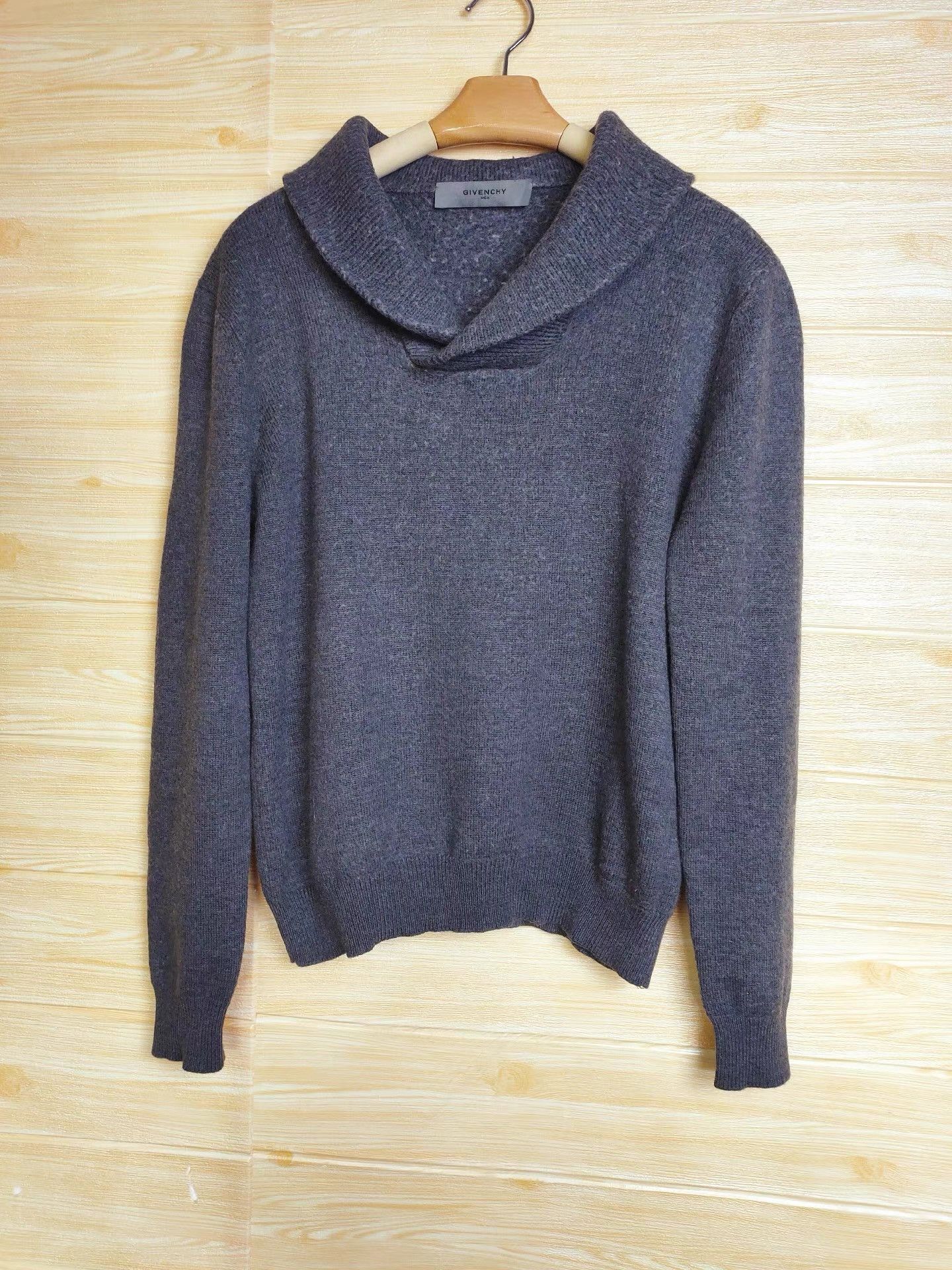 Givenchy Givenchy Men's Wool Sweater K29 Size US L / EU 52-54 / 3 - 1 Thumbnail