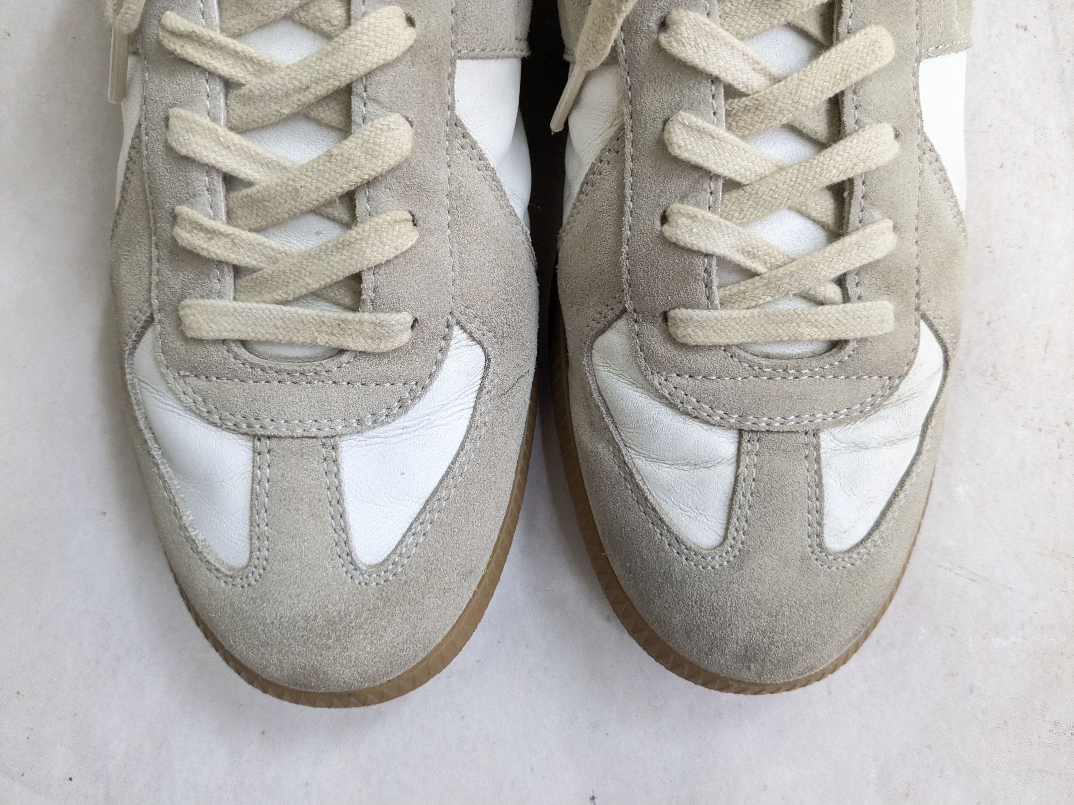 Maison Margiela Maison Margiela GAT Replica White Gray 7 40 Low Suede Size US 7 / EU 40 - 6 Thumbnail