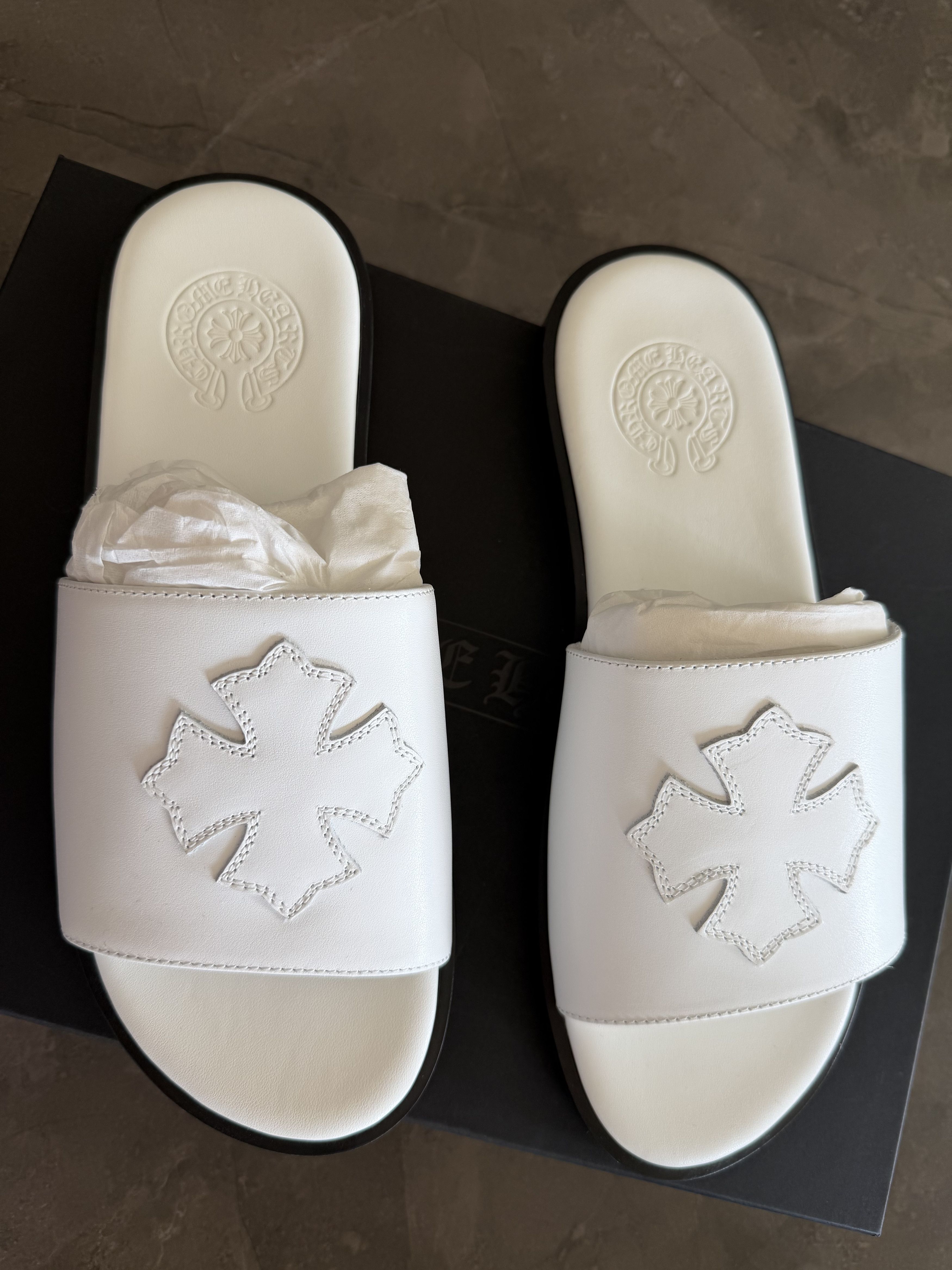 Chrome Hearts CHROME HEARTS 'CROSS PATCH' WHITE SANDALS Size US 11 / IT 41 - 5 Thumbnail