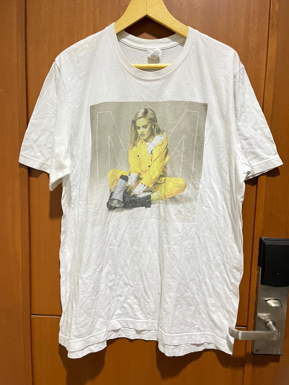 Band Tees Amy Marie Promo Tee graphic tee tshirt Size US XL / EU 56 / 4 - 1 Thumbnail
