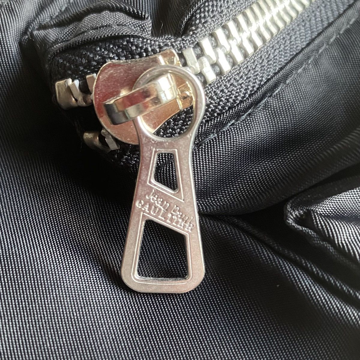 Jean Paul Gaultier Archive JPG Nylon Coin Pocket Bracelet Size ONE SIZE - 3 Thumbnail