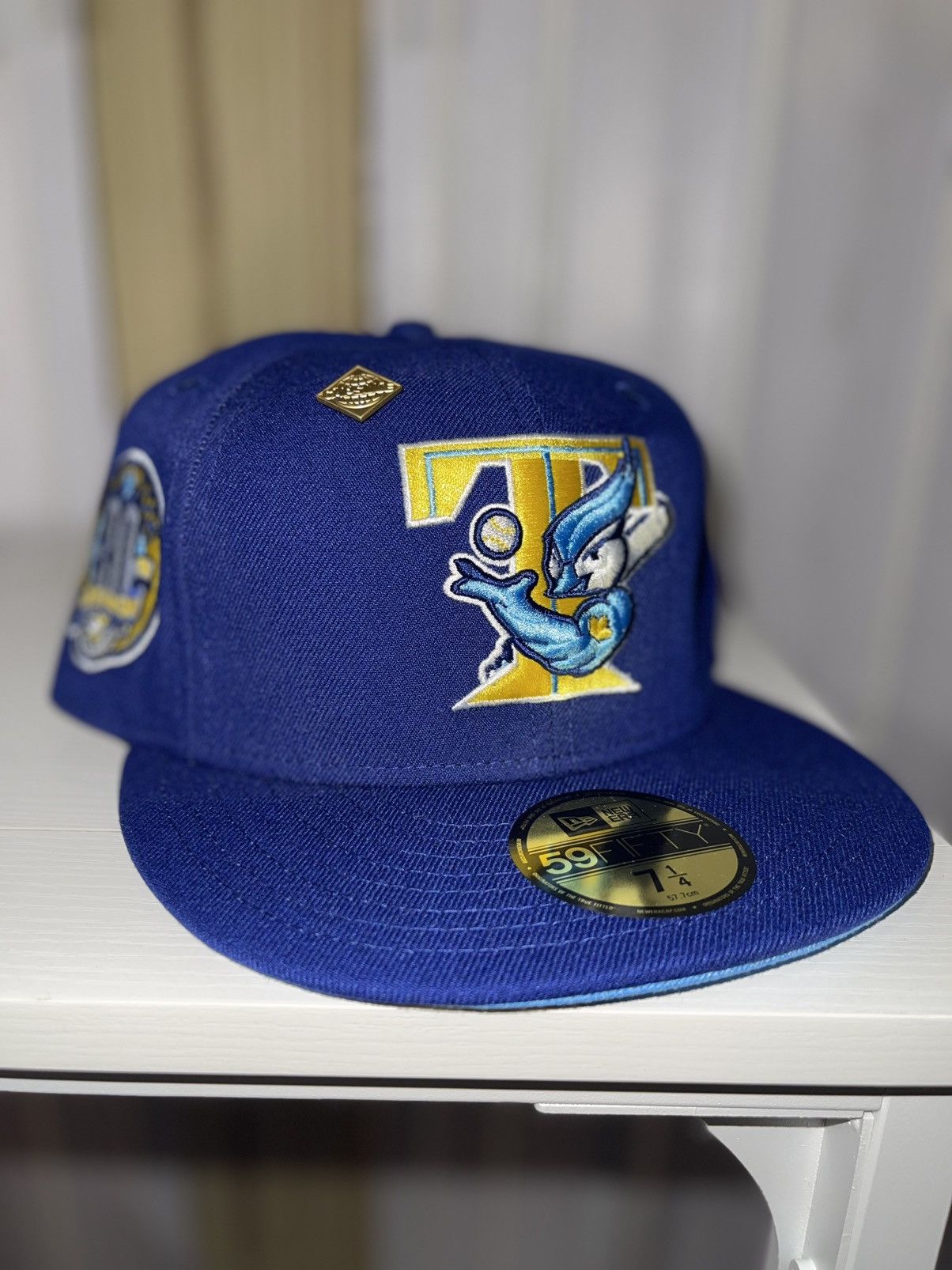 Capsule × New Era Capsule Blue Jays Royal Blue Icey Fitted size 7 1/4 Size ONE SIZE - 1 Thumbnail