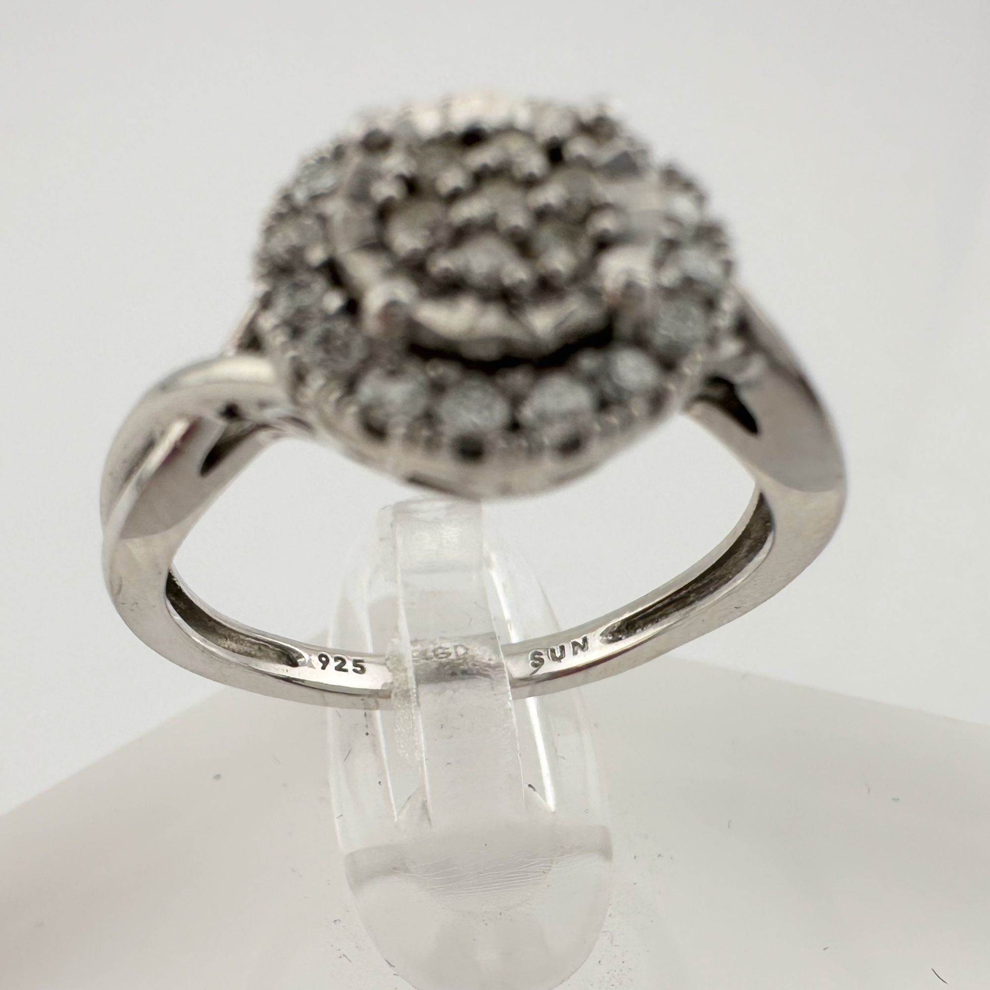Other 1/4 Ct Lab Grown Diamond Cluster Twisted Shank Ring - SIze 7 Size ONE SIZE - 11 Thumbnail