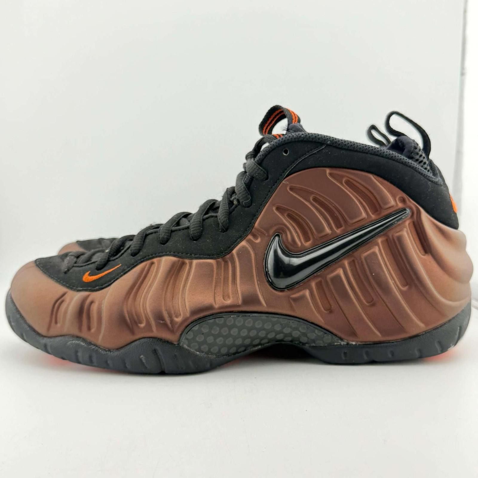 Nike Nike Air Foamposite Pro Color Shift 10.5 Used No Box Size US 10.5 / EU 43-44 - 2 Thumbnail