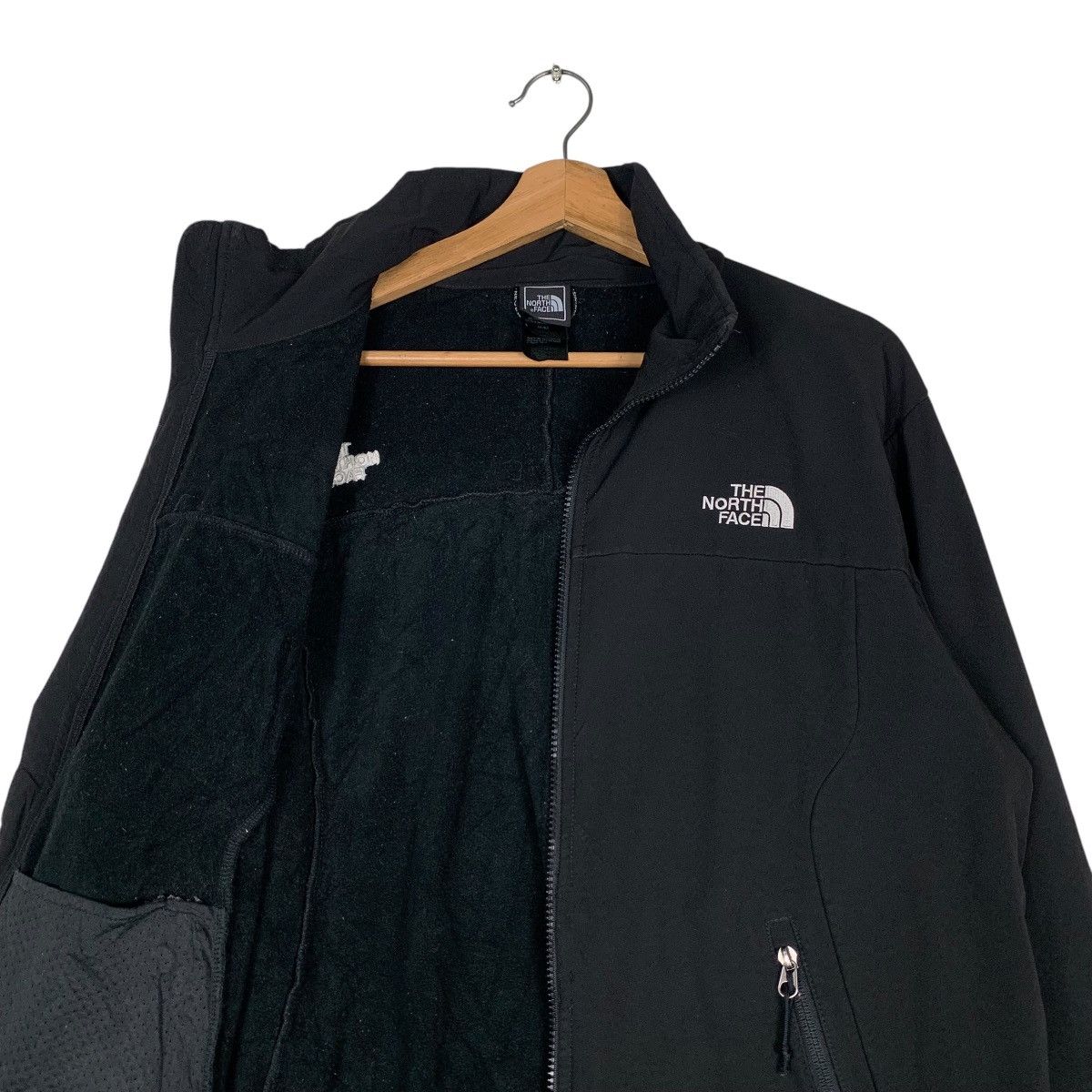 The North Face THE NORTH FACE Apex Light Jacket #1326-C60 Size US M / EU 48-50 / 2 - 10 Thumbnail