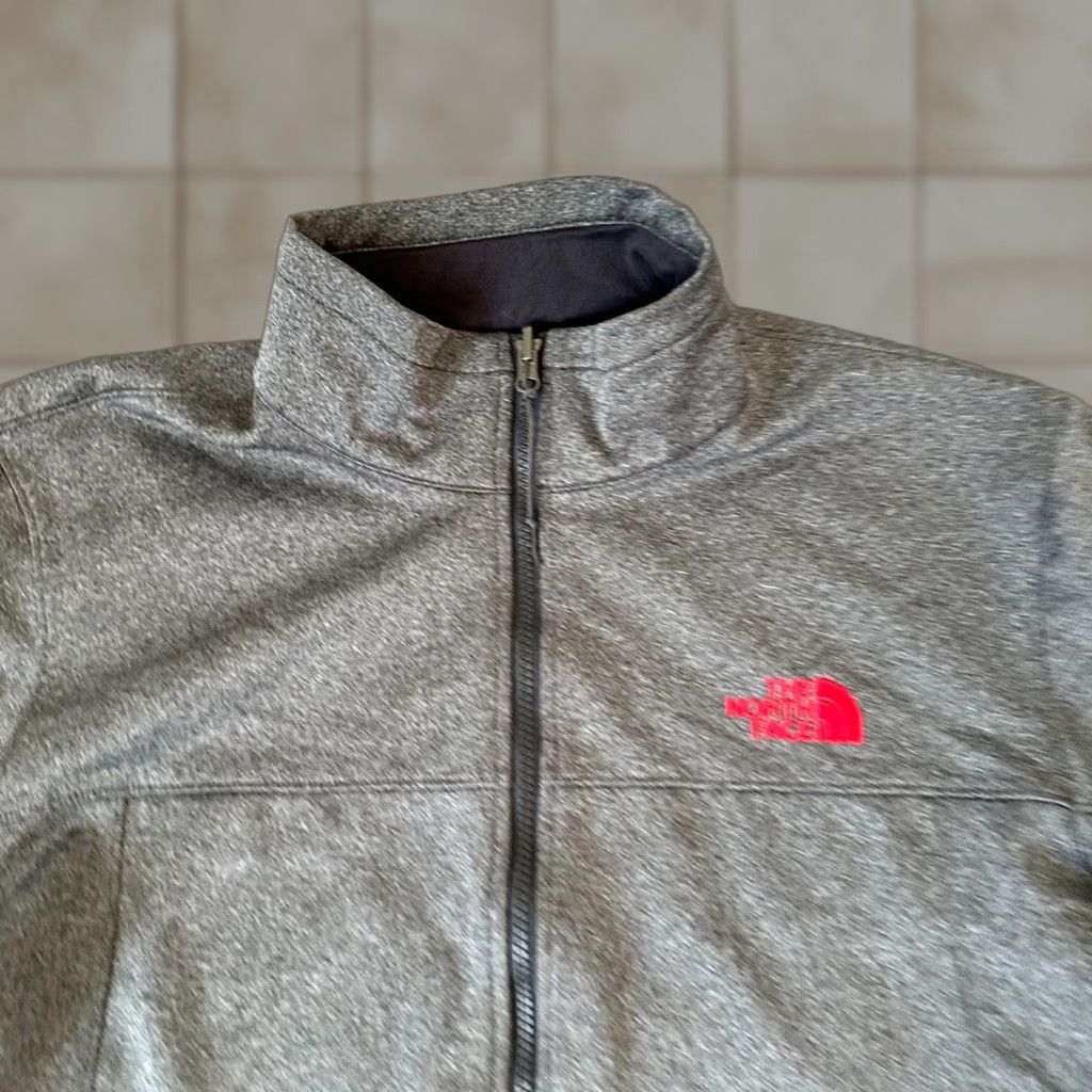 The North Face The North Face Sweater Mens L Gray 1/4 Zip Polyester Mock Neck 90s Pullover Jersey Pattern Solid Size US L / EU 52-54 / 3 - 1 Thumbnail
