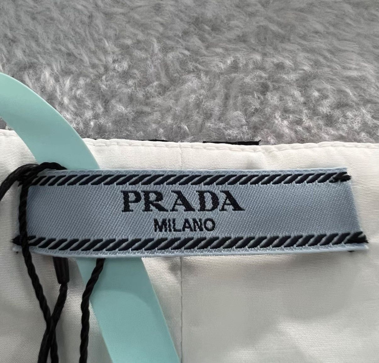 Prada Prada Tie-dye Printed Shorts J41 Size 25" / US 0 / IT 36 - 3 Thumbnail