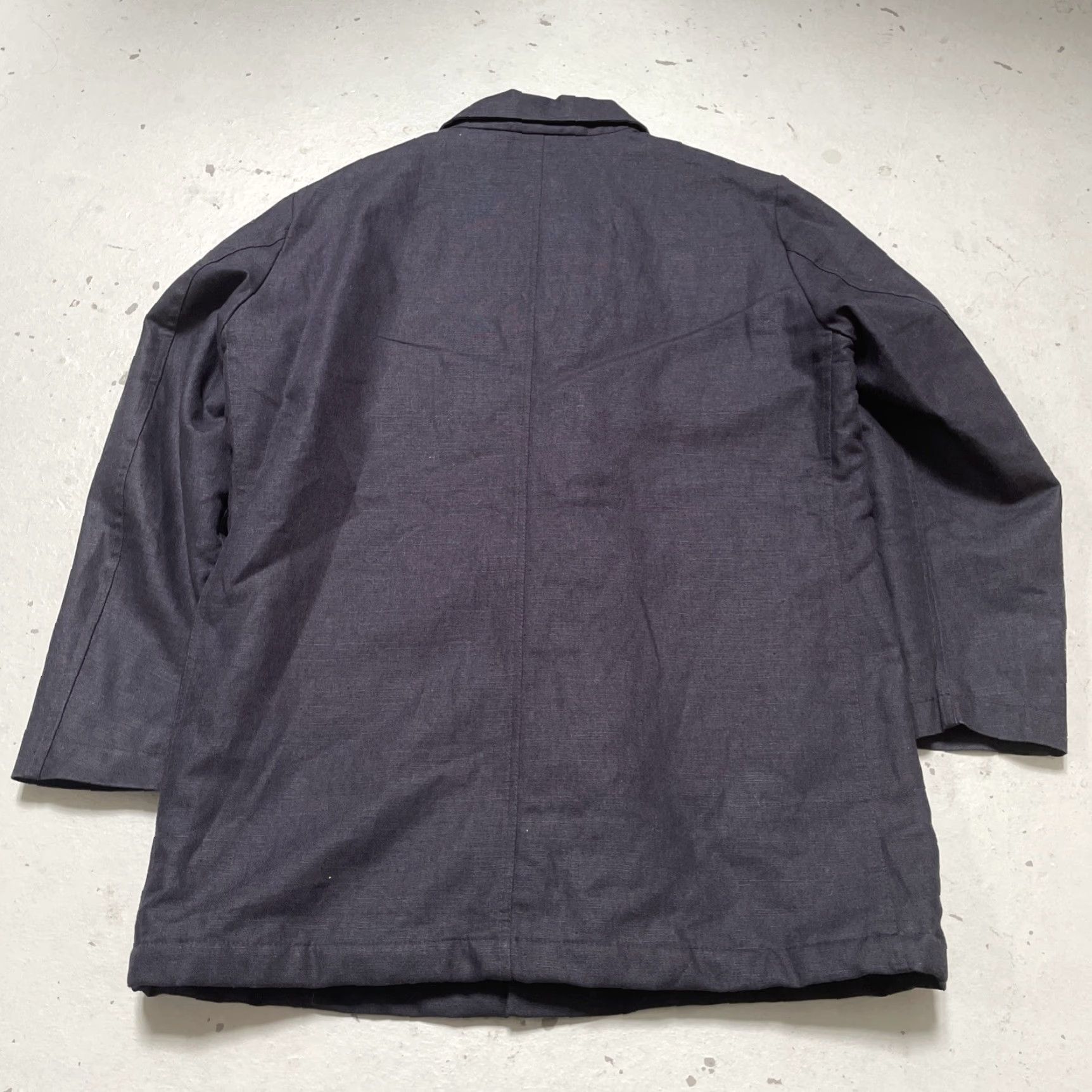 Vetra Vetra Cotton Linen Quilted Work French Chore Coat Trench Indigo Made France 48 Linen Quilted Trench Coat Unisex Adults Navy Blue 48 France Size US M / EU 48-50 / 2 - 7 Thumbnail