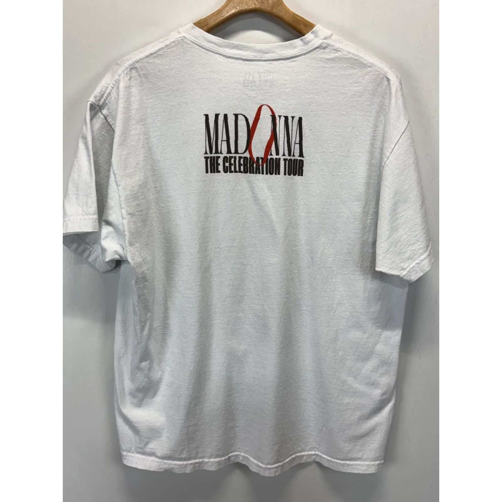 Vintage VINTAGE Madonna Celebration Tour Shirt Unisex Adults 2XL White Graphic Print 2023 Concert Band Tee Mens Womens Size US XXL / EU 58 / 5 - 4 Thumbnail