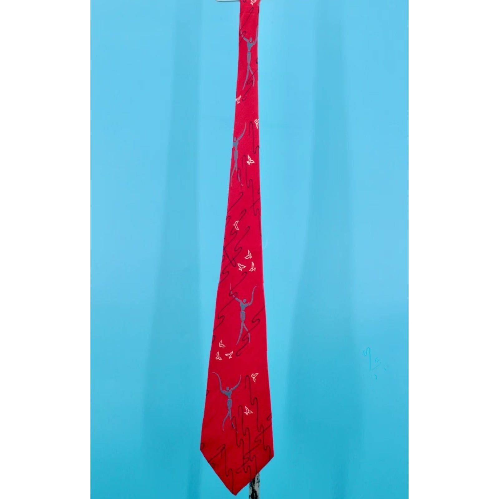 Vintage VTG E&W 1940s Red Necktie Silk Tie / Abstract Human Figures / 54.5" L 4.5" W / Original / Men Size ONE SIZE - 3 Thumbnail
