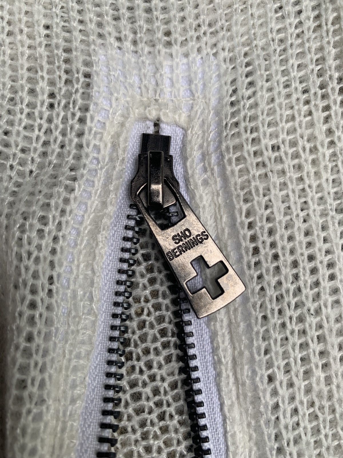 If Six Was Nine × Japanese Brand × Le Grande Bleu (L.G.B.) y2k Bernings Sho Wide Neck Unique Zip White Knitted Sweater Size L / US 10 / IT 46 - 4 Thumbnail