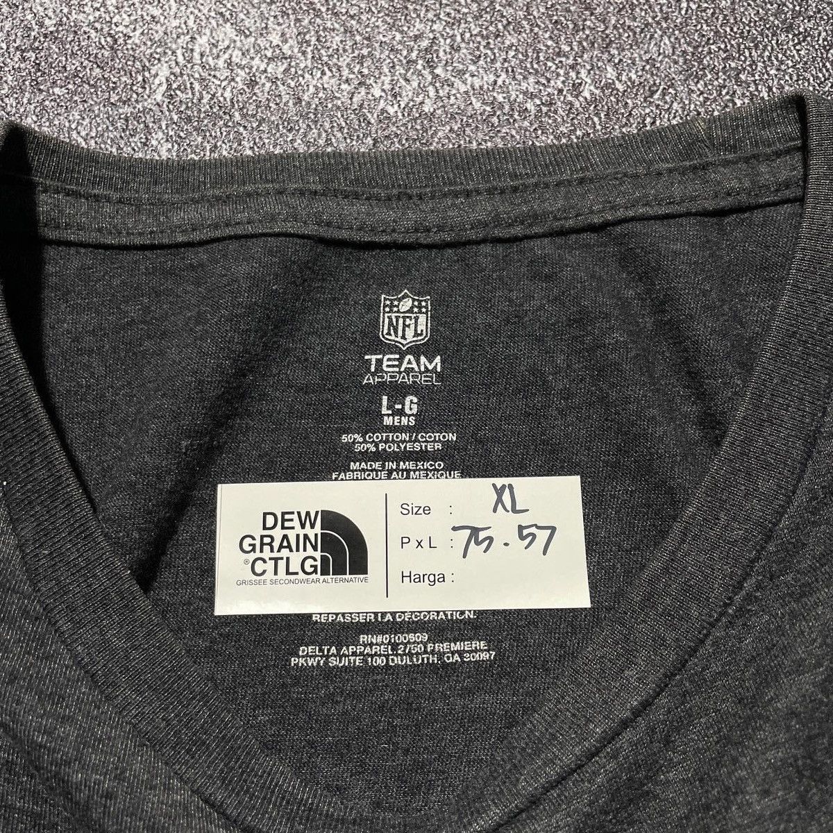 47 Brand VINTAGE 2014 NFL RAIDERS TSHIRT Size US XL / EU 56 / 4 - 4 Thumbnail