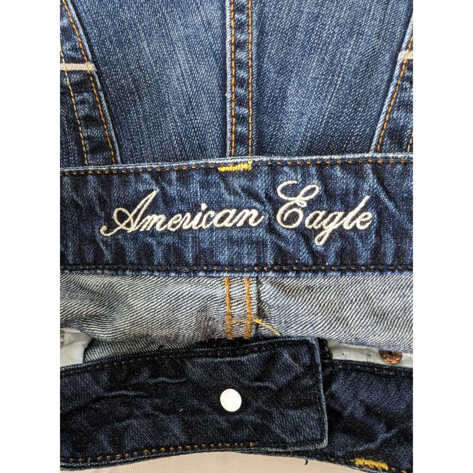 American Eagle Outfitters VINTAGE America Eagle Denim Shorts Cuffed Super Dark Wash Distressed Size 4 Women Size 27" / US 4 / IT 40 - 3 Thumbnail