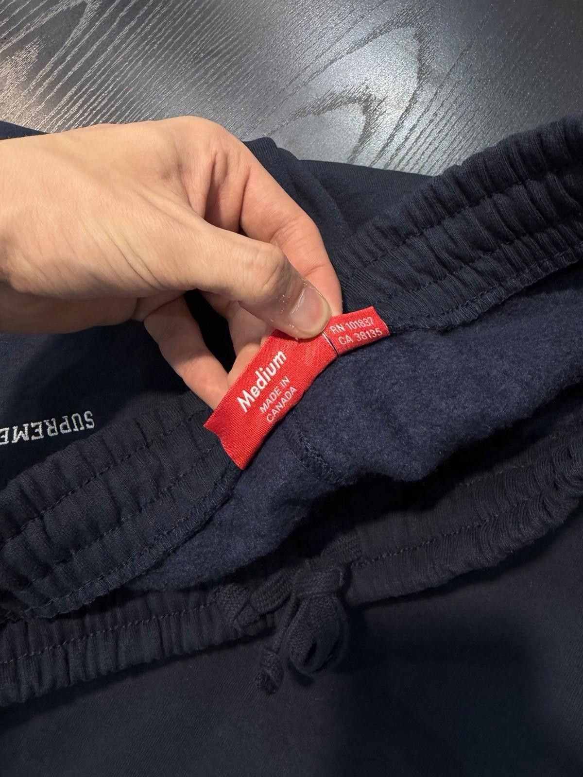 Supreme Supreme S Logo Sweatpants Navy Blue (SS25) Brand New Size M Size US 32 / EU 48 - 9 Thumbnail