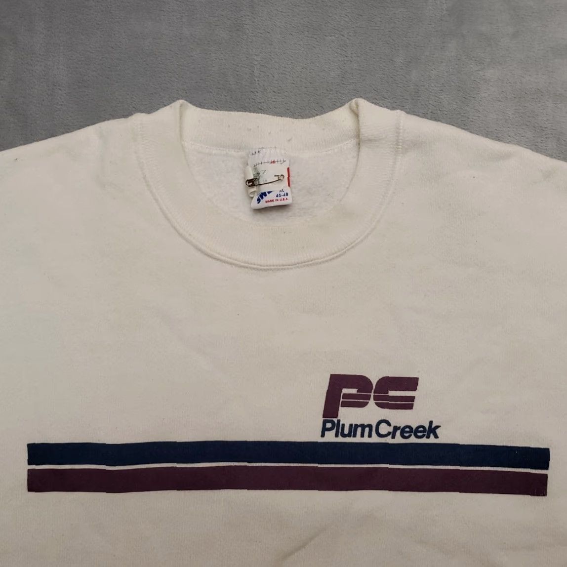 Vintage Vintage Plum Creek Sweatshirt Mens XL White Crewneck Pullover Fleece Made in USA Size US XL / EU 56 / 4 - 2 Thumbnail