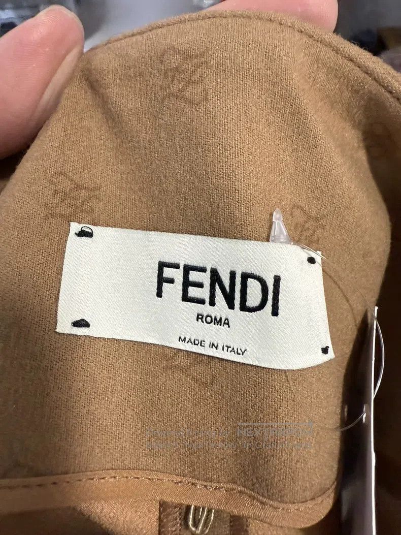 Fendi Fendi Monogrammed Shorts Size 26" / US 2 / IT 38 - 3 Thumbnail