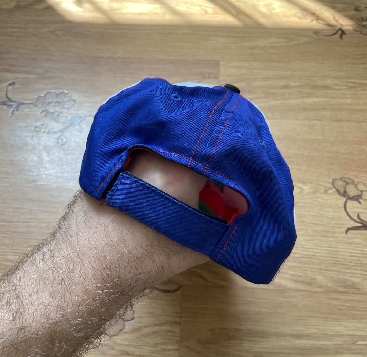 Vintage Vintage ZSC Lions Swiss Ice Hockey Cap, Zurich Switzerland Size ONE SIZE - 6 Thumbnail