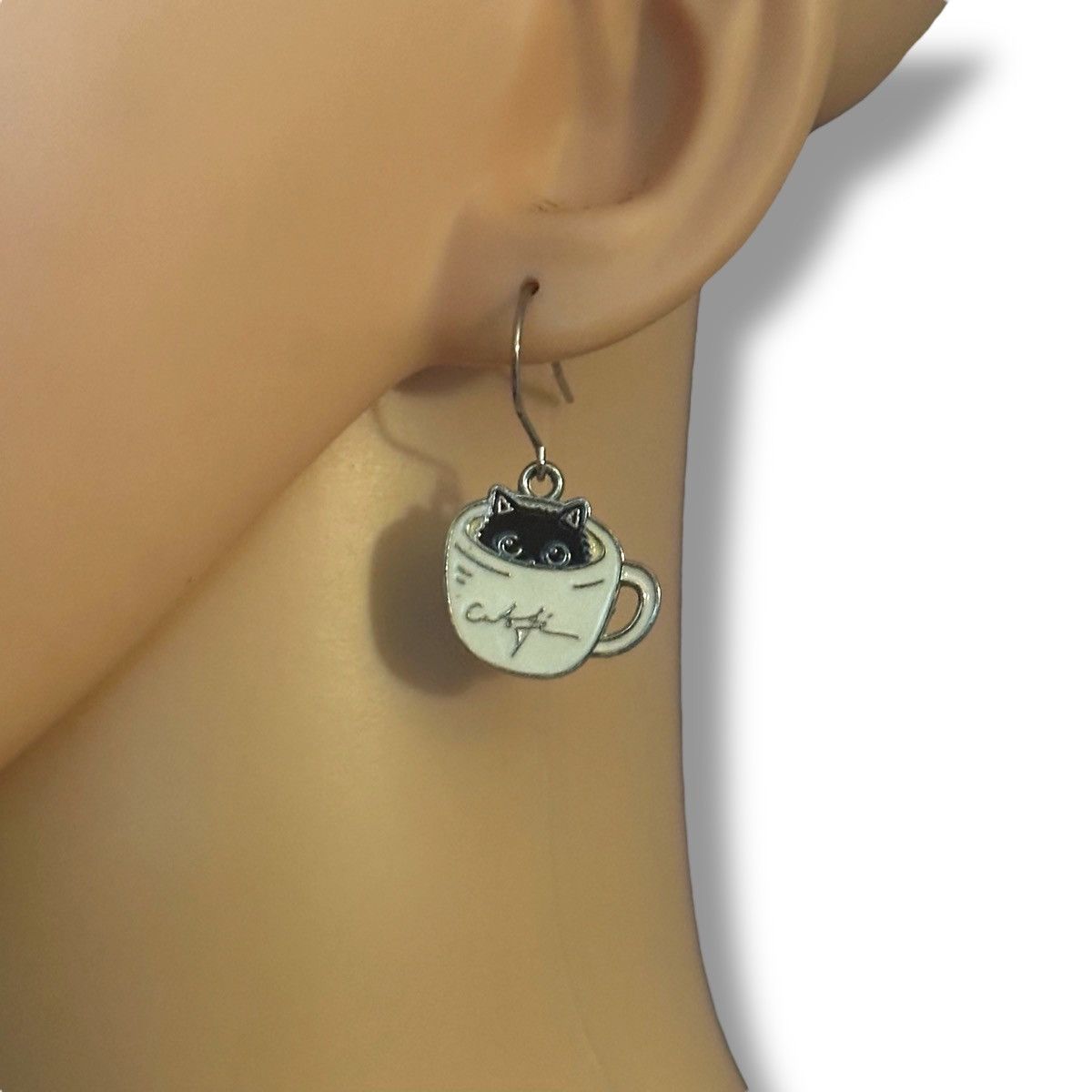 Other Black cat in coffee cup dangle earrings Size ONE SIZE - 2 Thumbnail