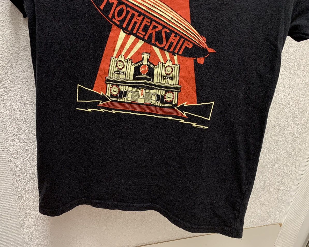 Band Tees Led Zeppelin Mothership vintage band rock t-shirt L sz 2008 Size US L / EU 52-54 / 3 - 4 Thumbnail