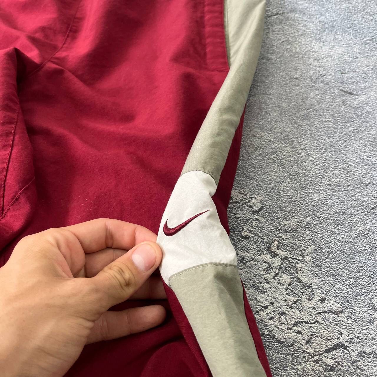 Nike Nike Vintage Track Pants Parashute Red Windbreake Joggers Size US 32 / EU 48 - 8 Thumbnail