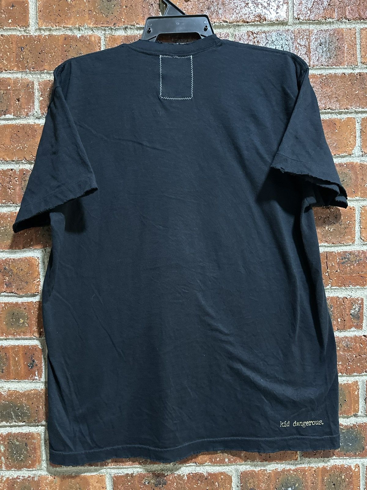 Other Vintage Kid Dangerous La Don’t Love U Faded Tee Size US L / EU 52-54 / 3 - 10 Thumbnail