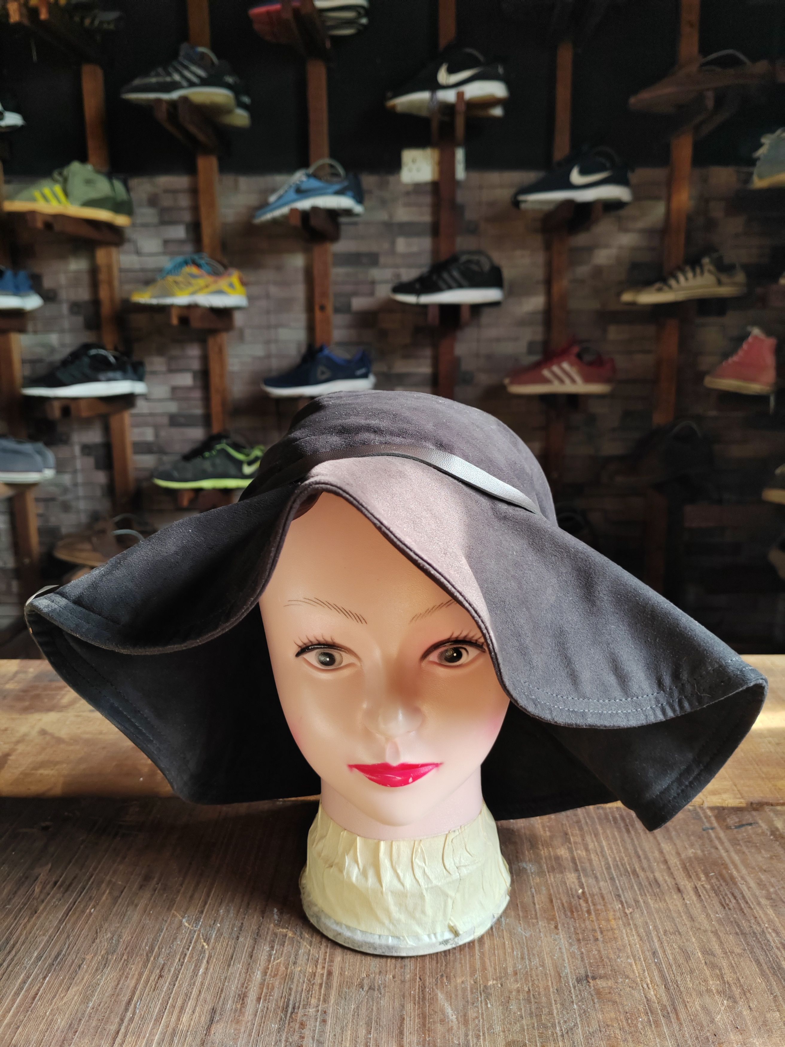 Zara Vintage ZARA Bucket Hat Size ONE SIZE - 1 Thumbnail