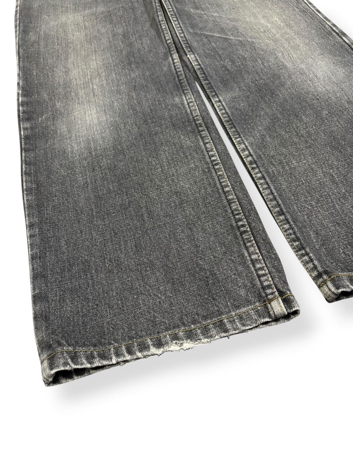 Levi's Vintage Y2K Levis 533 Charcoal Black Faded Wash Jeans Size US 30 / EU 46 - 8 Thumbnail
